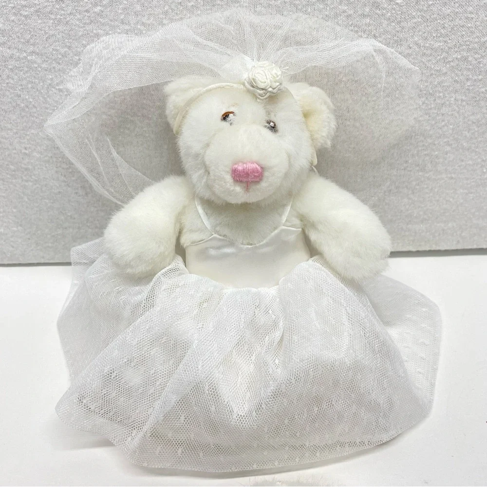 Build-A-Bear White Bride Bear 7inch Plush Teddy in Bridal Wedding Set w/ Veil